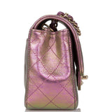 Sac Mini Rectangular Flap Chanel en agneau irisé violet, avec accastillage doré clair