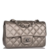 Sac Chanel Mini Rectangulaire à Rabat en Agneau Ruthénium et Quincaillerie Argentée