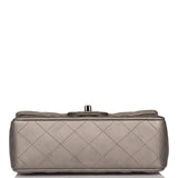 Sac Chanel Mini Rectangulaire à Rabat en Agneau Ruthénium et Quincaillerie Argentée