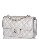 Sac Mini Rectangulaire à Rabat Chanel Agneau Métallisé Argent Quincaillerie Argentée