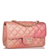 Sac bandoulière Chanel Mini Classic Flap rectangulaire en agneau métallisé matelassé rose ombré, finitions dorées claires