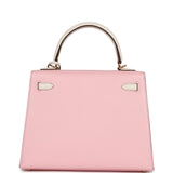 Sac Kelly Sellier 25 Hermès en cuir de chèvre Rose Sakura et Nata avec détails dorés