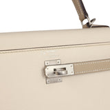 Hermès Commande Spéciale (HSS) Kelly Sellier 25 Craie et Trench Epsom Métal Palladié Brossé