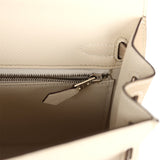 Hermès Commande Spéciale (HSS) Kelly Sellier 25 Craie et Trench Epsom Métal Palladié Brossé