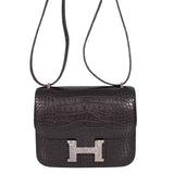 Hermès Constance 18 Mini Noir Alligator mat avec boucle en lézard, finitions palladium - 2020, Y